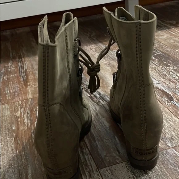 Sorel Joan of Arctic wedge II boot - Picture 3 of 5